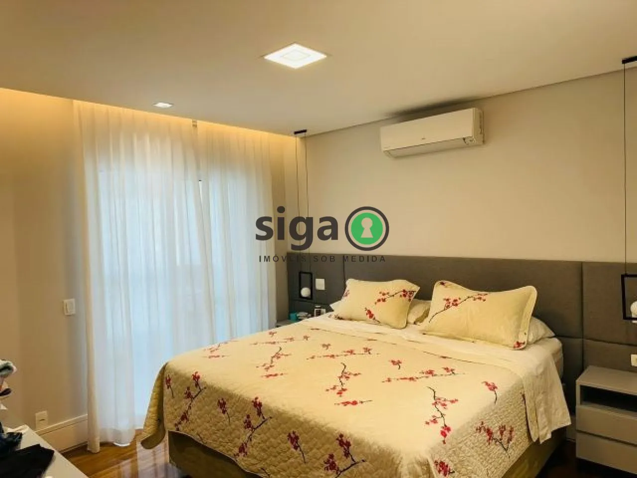 Imagem Cobertura Duplex com 291m², com 4 suites, 4 vagas no Panamby