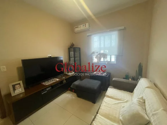 Imagem Casa com 3 dormitórios, área de lazer, churrasqueira no Marapé em Santos