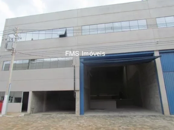 Imagem Galpão Industrial para Locação em Diadema-SP, Bairro Piraporinha, 2 Banheiros, 8 Vagas, 1.025m² de Área