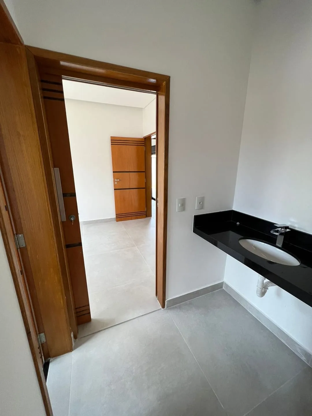 Imagem Casa à venda 3 Quartos, 1 Suite, 2 Vagas, 300M², Bairro do Grama, Caçapava - SP | Condomínio Terras do Vale