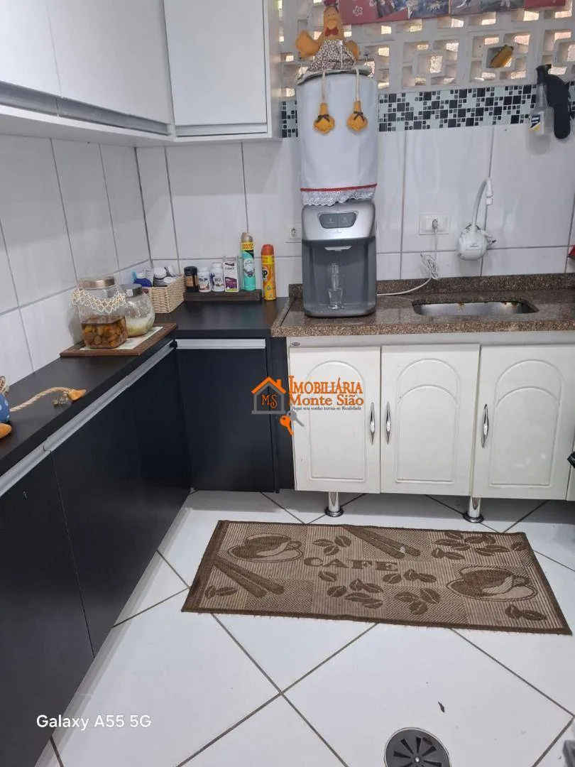 Imagem Sobrado com 2 dormitórios à venda, 60 m² por R$ 315.000,00 - Parque Industrial Cumbica - Guarulhos/SP