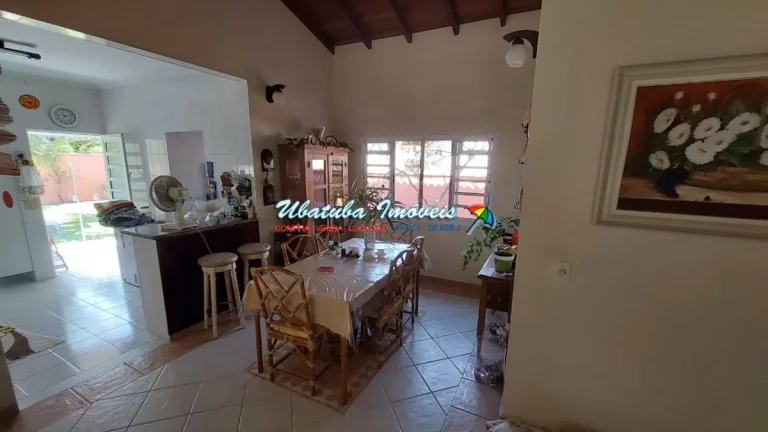 Imagem Linda casa em condomínio fechado