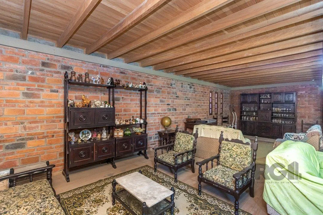 Imagem Casa 4 dormitórios, Altos da Vila Nova, Zona Sul, Porto Alegre.
