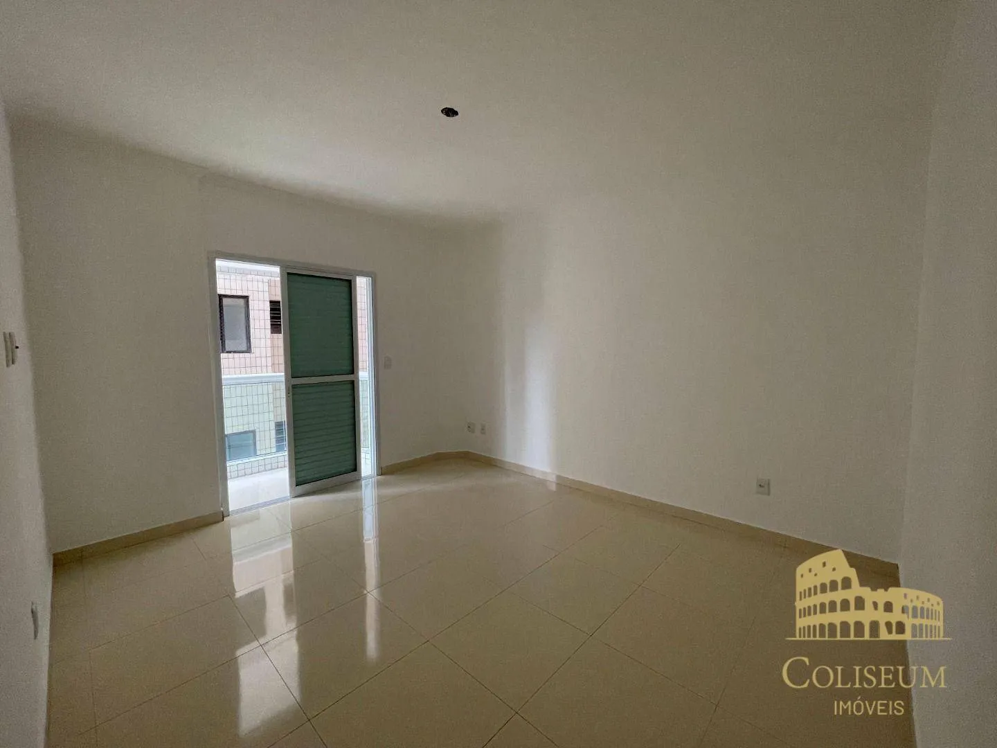 Imagem Apartamento com 3 dormitórios para alugar, 163 m² por R$ 5.000,00/ano - Tupi - Praia Grande/SP