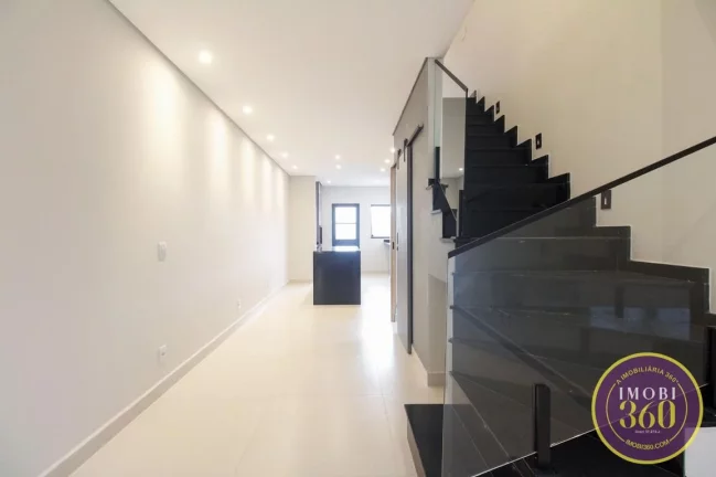 Imagem Sobrado de alto padrão na Vila Santa Isabel, com acabamento de primeira linha.*