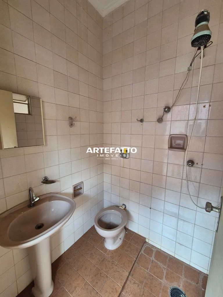 Imagem Casa com 4 dormitórios no bairro Vila Allan Kardec