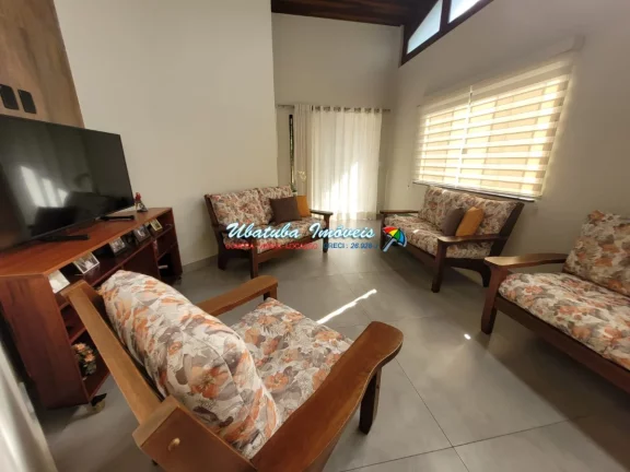 Imagem Linda casa com piscina em condomínio fechado em Ubatuba