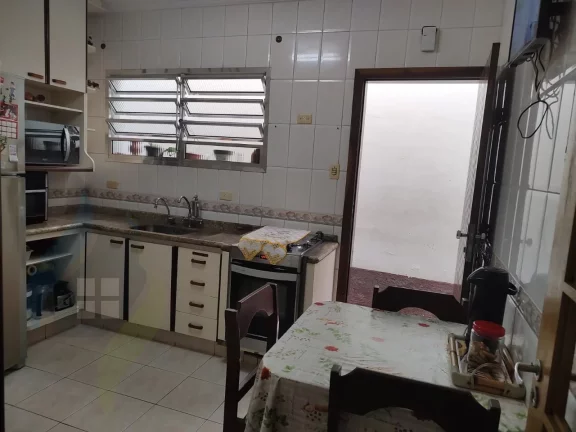Imagem Casa de 3 dormitórios sendo 1 suíte, 2 banheiros, com 200m² no Jardim Aurora, São Bernardo do Campo