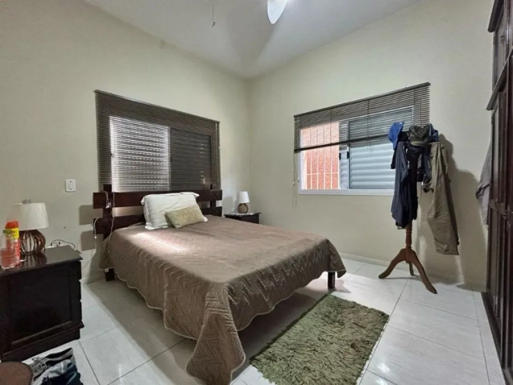Imagem CASA COM 185,00 m² - SOLEMAR - PRAIA GRANDE SP
