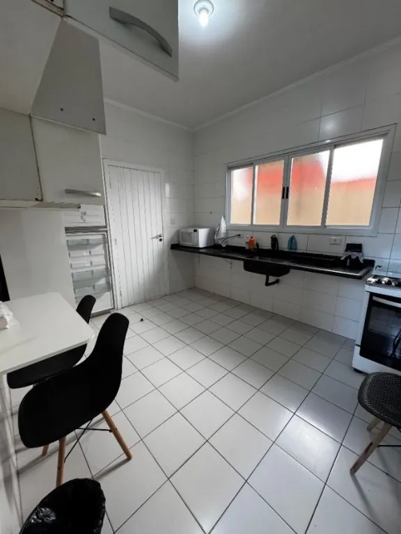 Imagem CASA COM 85,00 m² - AVIAÇÃO - PRAIA GRANDE SP