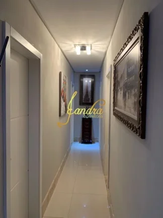 Imagem Casa térrea em condomínio fechado mobiliada e decorada
