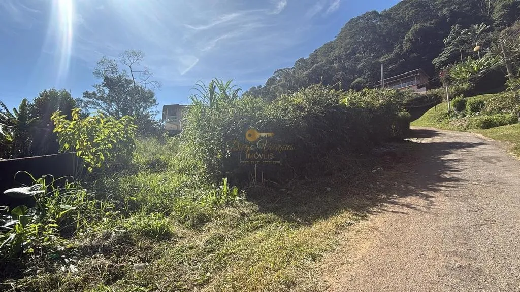 Imagem Terreno para Venda em Teresópolis / RJ no bairro Albuquerque