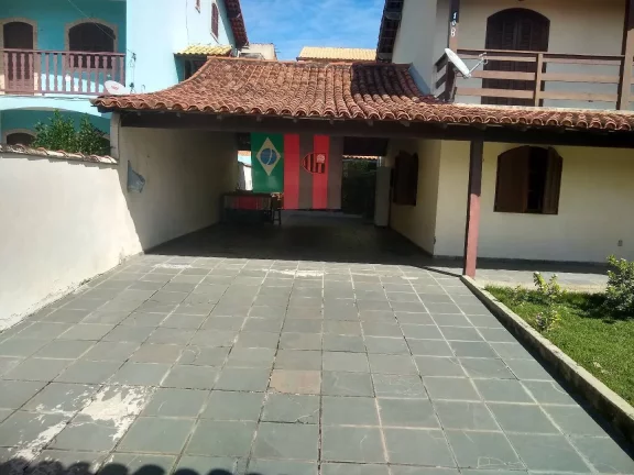 Imagem TRÊS CASAS À VENDA, NA PRAIA DO PERÓ EM CABO FRIO - RJ