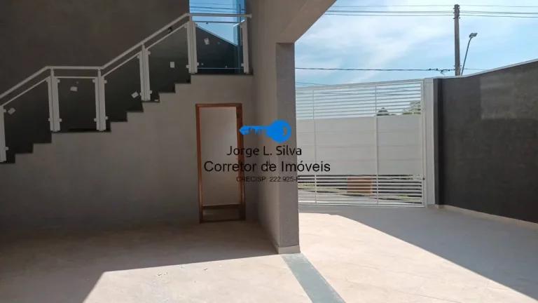 Imagem Sobrado 3 Dormitórios 1 Suíte , Piscina , Churrasqueira 12 vagas de carro