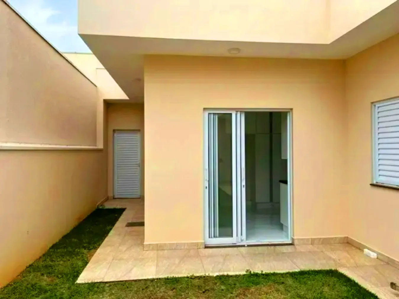 Imagem Casa Térrea de 3 Quartos no Condomínio Flamboyant, Porto Feliz-SP, com Segurança 24 Horas