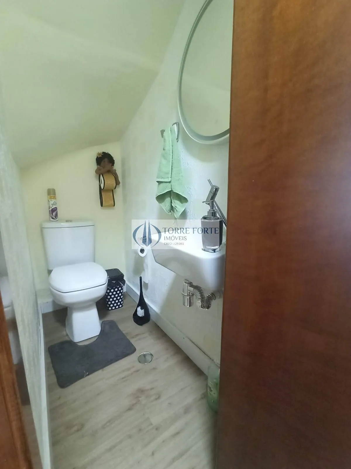 Imagem Sobrado com 2 Quartos e 2 Suites 1 vaga de garagem na Vila Verde.