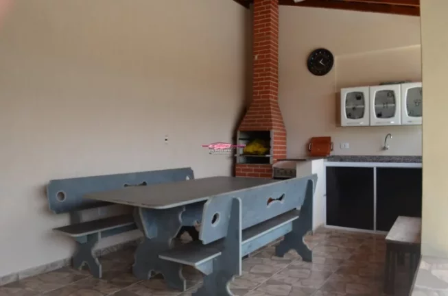 Imagem Chácara com 2 casas totalmente separadas - OPORTUNIDADE de investimento