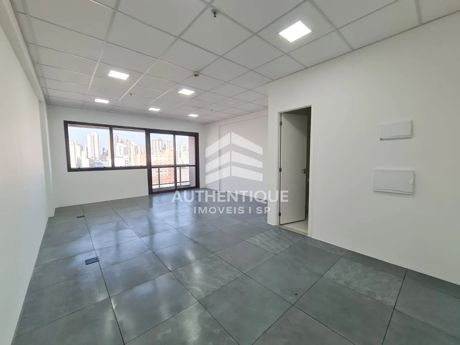 Imagem JURUBATUBA EMPRESARIAL CENTRO SBC - Sala Comercial no Centro de SBC à venda!
