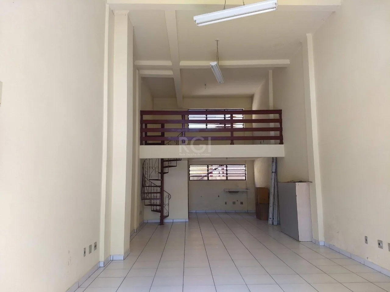 Imagem Loja para Venda - 82.89m², 0 dormitórios, Partenon, Porto Alegre
