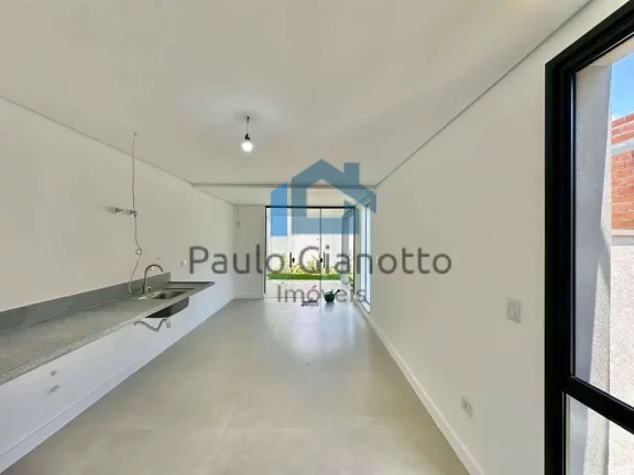 Imagem Casa linda à venda no Terra Nobre Granja Viana