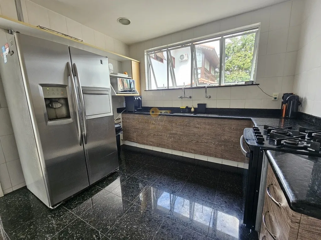 Imagem Casa em Condomínio para Venda em Teresópolis / RJ no bairro Várzea