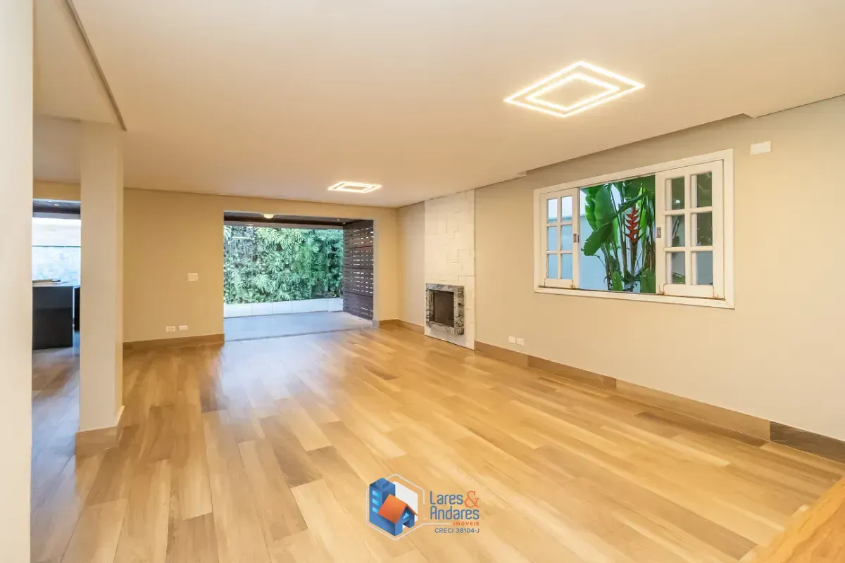 Imagem Casa no condomínio Condomínio Village Place para venda com 4 quartos, sendo 3 suítes, 402m²