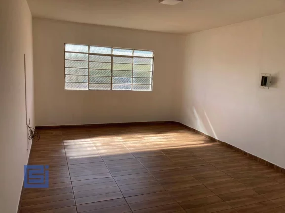 Imagem Apartamento com 2 dormitórios à venda, 90 m² por R$ 320.000 - Centro - Socorro/SP