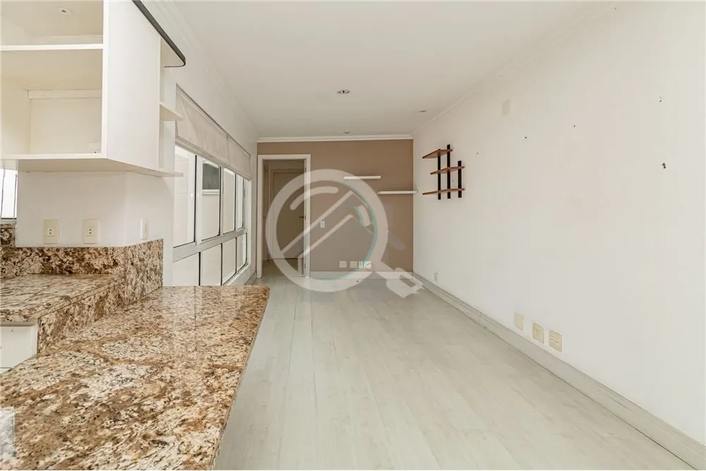 Imagem Encantador Apartamento à Venda no Último Andar com 2 dormitórios e 2 Vagas de Garagem Separadas D...
