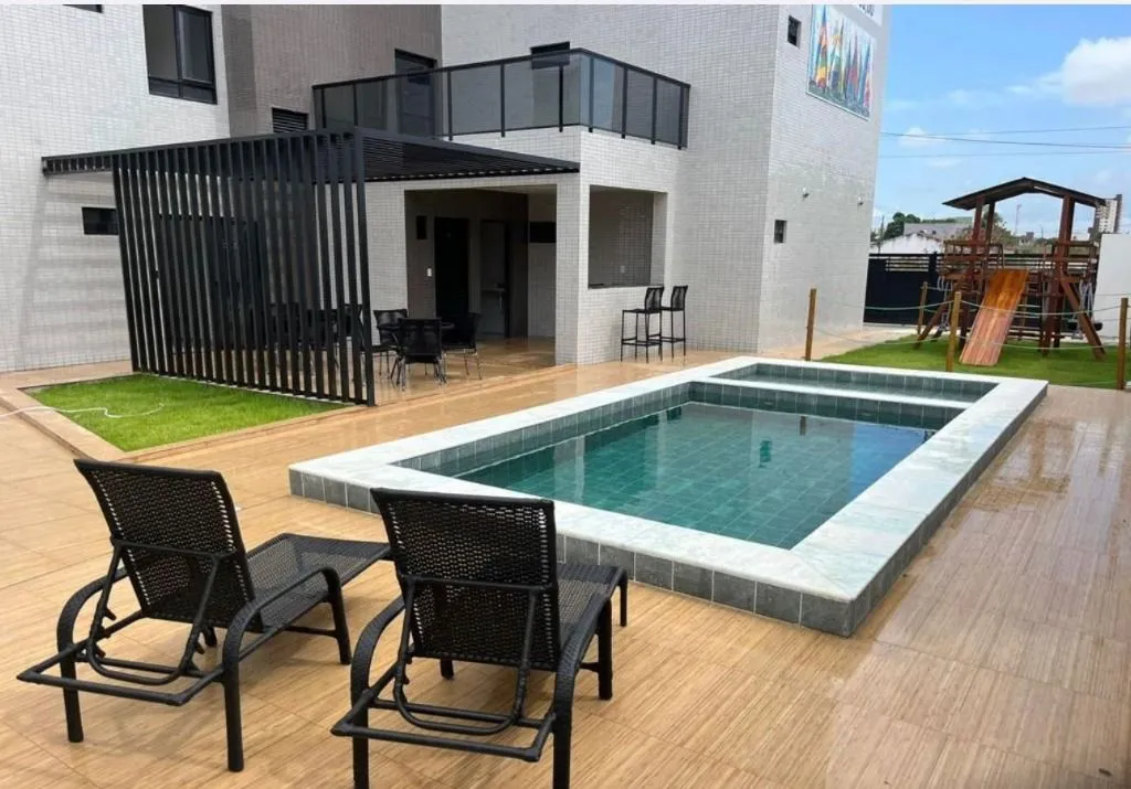 Imagem Apartamento com 2 dormitórios à venda, 54 m² por R$ 329.985,00 - Poço - Cabedelo/PB