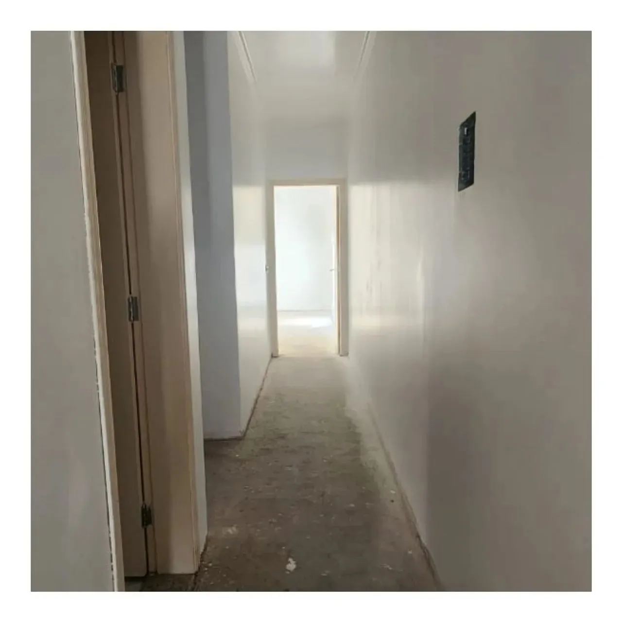 Imagem Casa à venda em Sorocaba-SP: 3 quartos, 2 suítes, 1 sala, 3 banheiros, 2 vagas de garagem - Jardim Piazza Di Roma, 150m². Venha conferir!