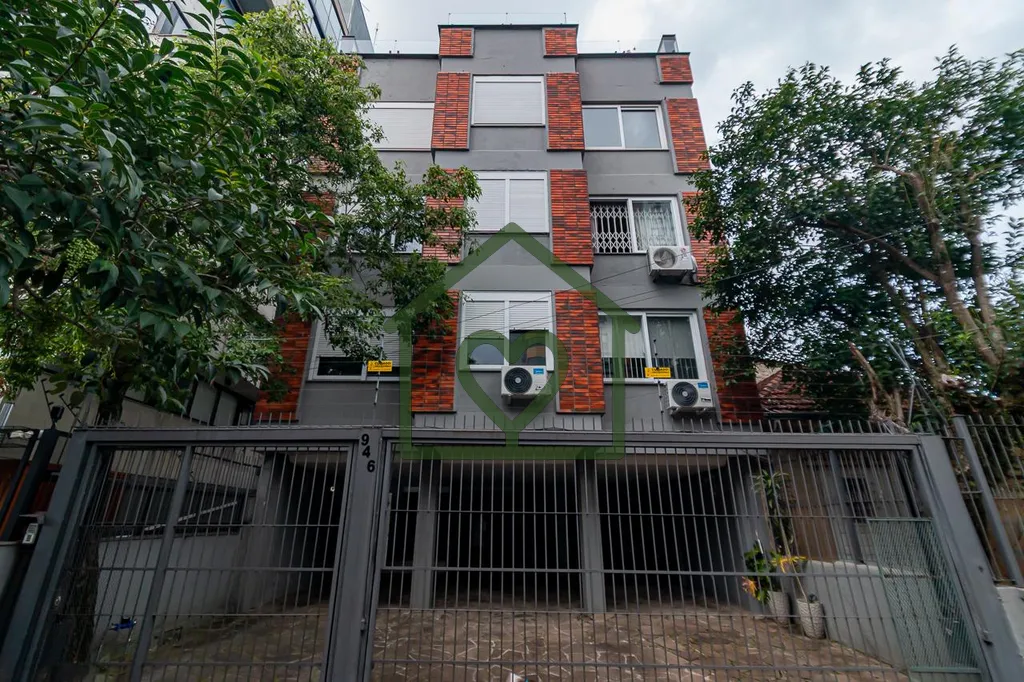 Apartamento com 3 dormitorios, banheiro social, area de serviço com armarios, banheiro auxiliar, sa...