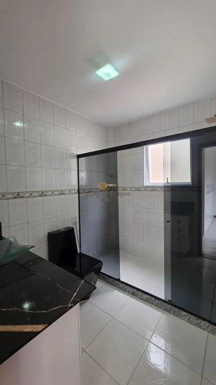 Imagem Casa em Condomínio para Venda em Teresópolis / RJ no bairro Albuquerque