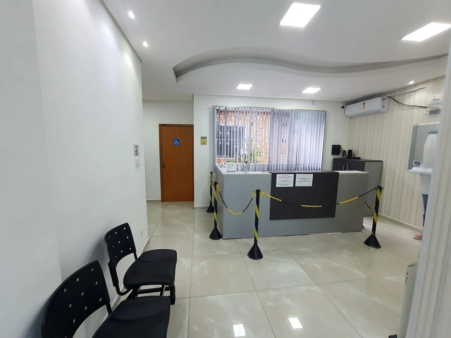 Imagem Comercial para Locação 7 Quartos, 212M², São Benedito, Pindamonhangaba - SP