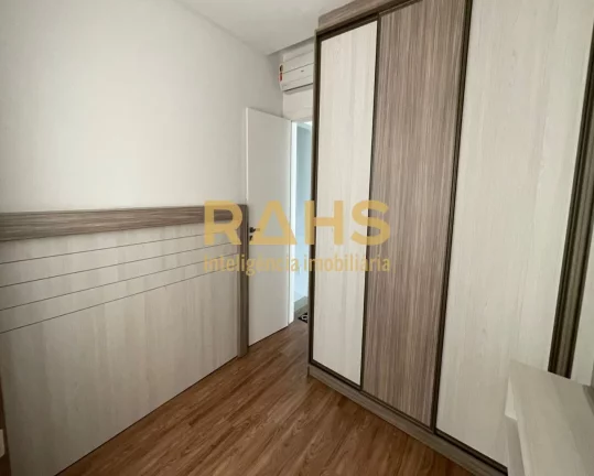 Imagem Linda Casa em Condomínio Fechado - Balneário Camboriú/SC Casa finamente mobiliada, em condomínio...
