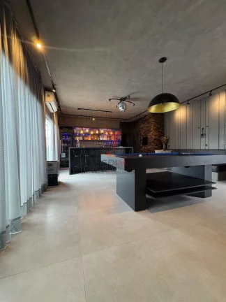 Imagem Luxuosa Casa em Tijucas, aceita financiamento bancário e imoveis! Pronta para Morar