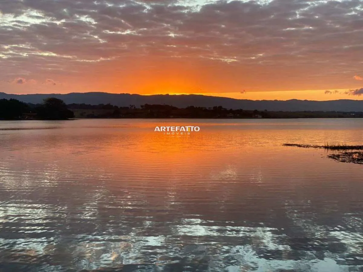 Imagem Pousada à venda na Serra da Canastra na zona rural em Delfinópolis