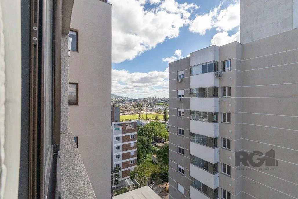 Imagem Apto 3 dormitórios, transformado em 2 com suíte e closet enorme, 2 vagas de garagem no jardim botânico