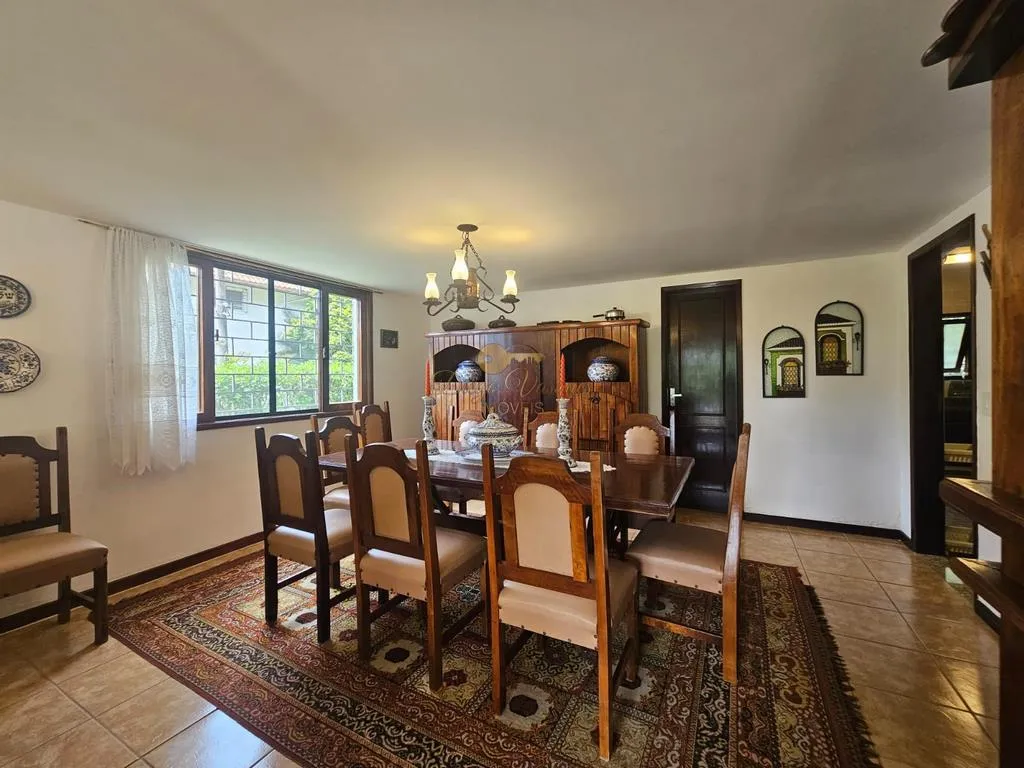 Imagem Casa em Condomínio para Venda em Teresópolis / RJ no bairro Granja Guarani
