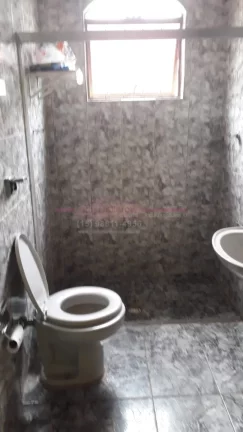 Imagem Casa com 3 dormitórios, 2 banheiros