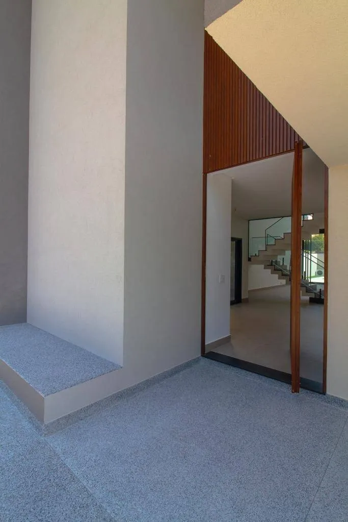 Imagem Sobrado de 430m² Localizado no Alphaville Residencial 2 em Barueri/SP!