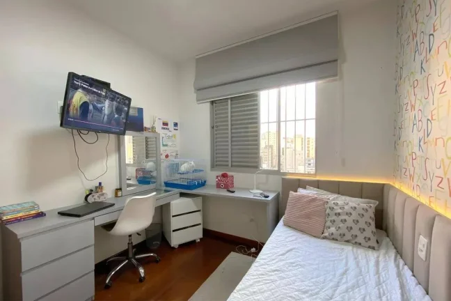 Imagem APARTAMENTO COM 03 QUARTOS, SUITE, 02 VAGAS DE GARAGEM E LAZER!!!!!
