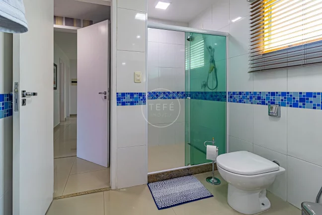Imagem CASA com PORTEIRA FECHADA e 275m² na TAQUARA - Pronta para sua mudança!