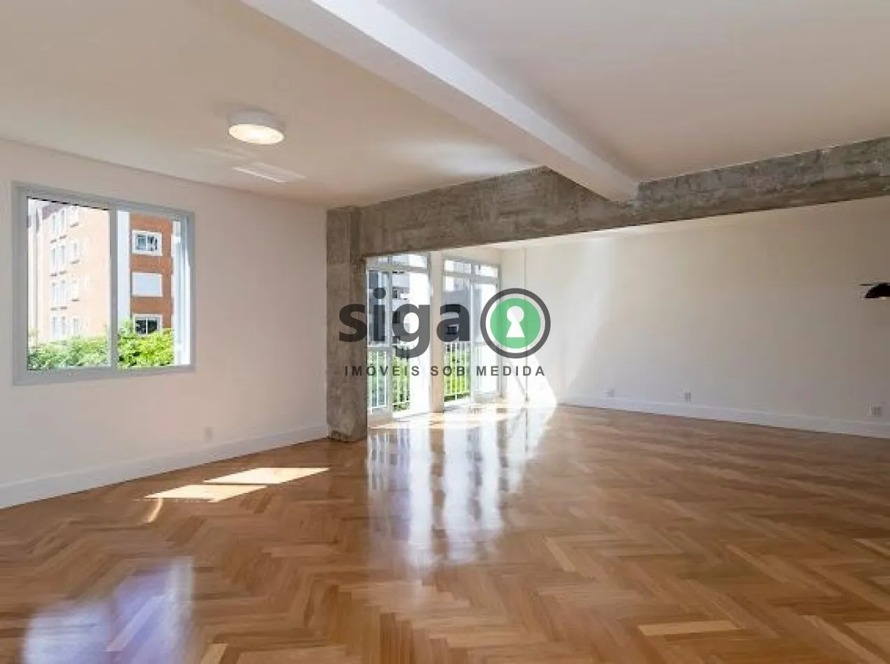 Imagem Apto à Venda com 142m², Cerqueira César reformado, 2 suítes, 2 vagas sem com armários