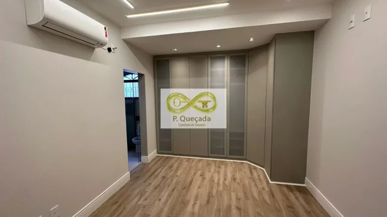Imagem Linda casa com 4 quartos, sendo 4 suítes, 2 vagas de garagem e 396,06 m2 de área total disponível para venda!
