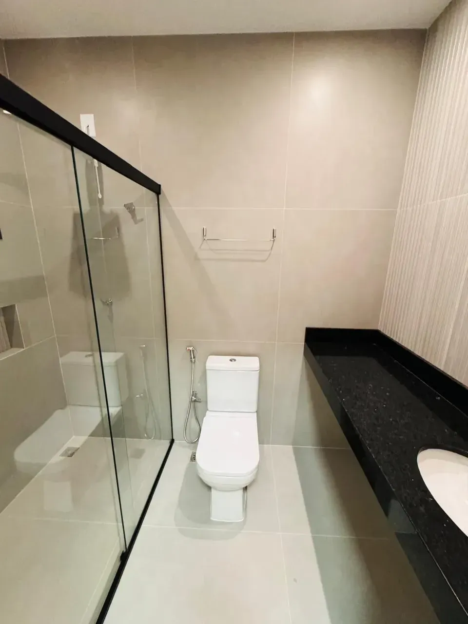 Imagem Casa de Condomínio com 3 Quartos à Venda, 185 m² em Cajupiranga - Parnamirim