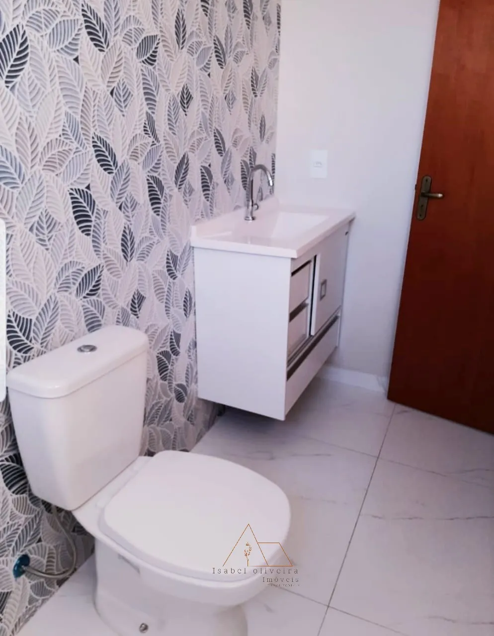 Imagem Excelente oportunidade: Casa à venda em Itu-SP, Vila Lucinda/Romana, 3 quartos, 1 suíte, 1 sala, 2 banheiros, 2 vagas, 81,60m².