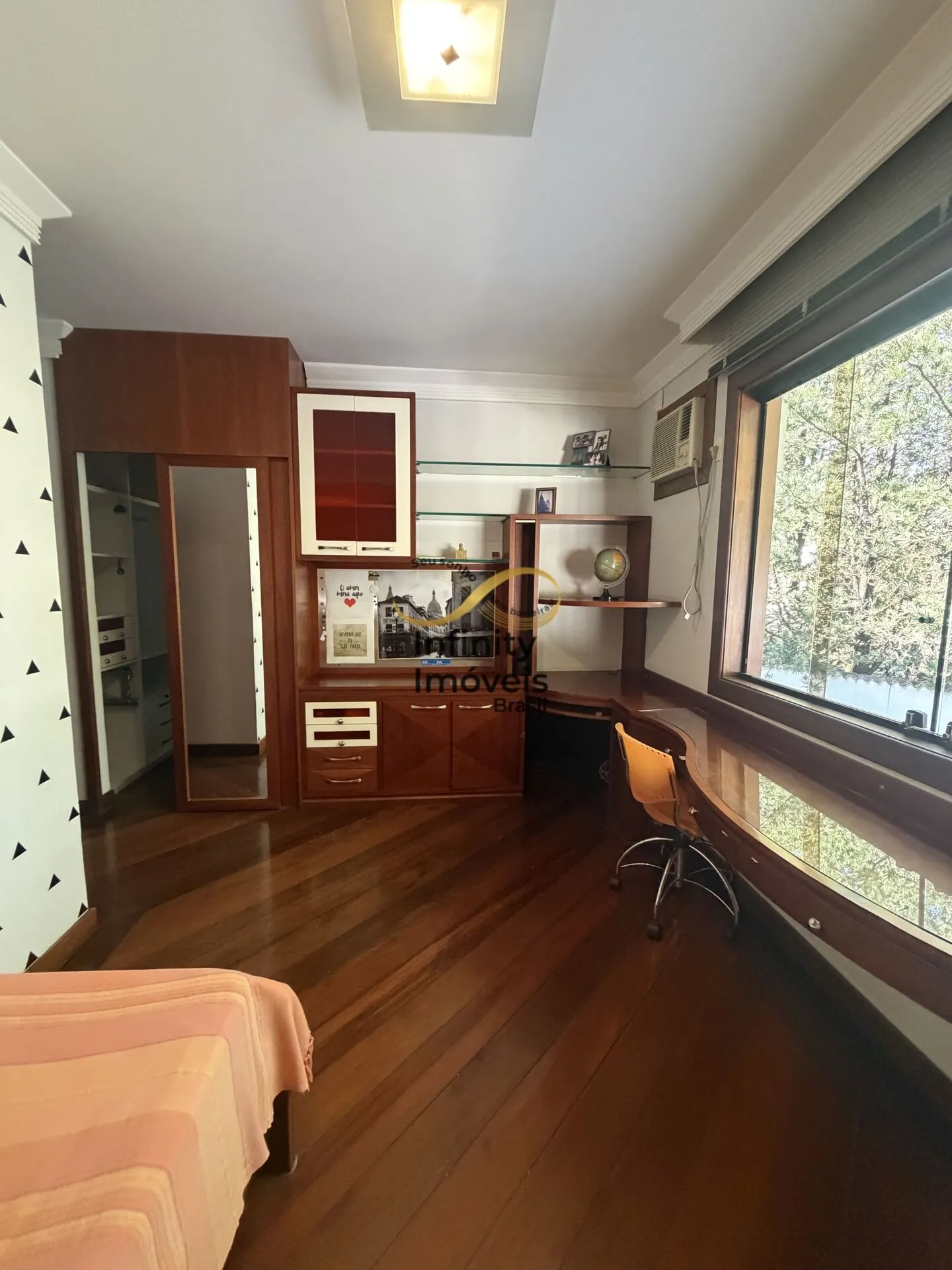 Imagem Casa à venda no bairro Bandeirantes (Pampulha) - Belo Horizonte/MG