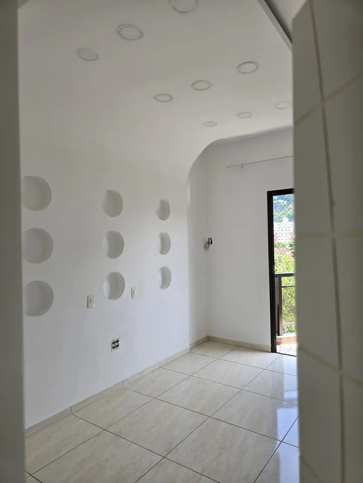Imagem Imperdível apartamento à venda em Santos-SP, bairro Campo Grande! 3 quartos, 1 suíte, 1 sala, 2 banheiros, 1 vaga de garagem, 182,00m² de área.