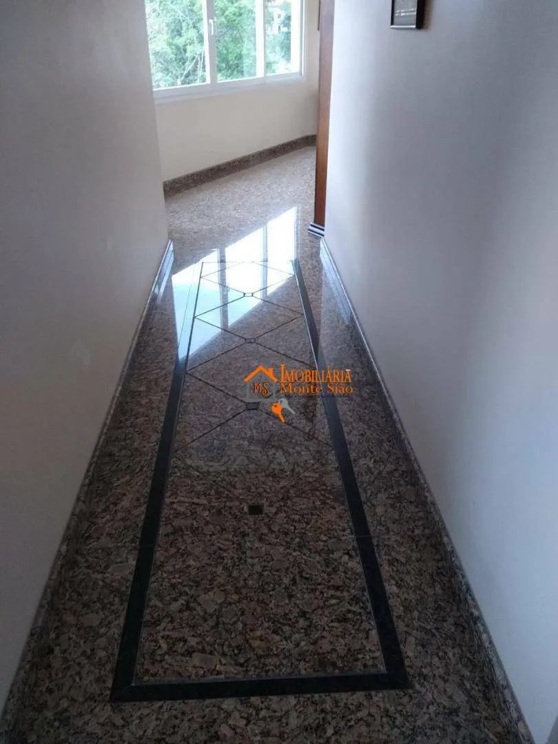 Imagem Casa com 5 dormitórios à venda, 570 m² por R$ 2.950.000,00 - Caputera - Arujá/SP