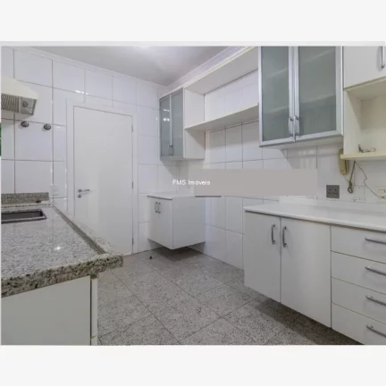 Imagem Imperdível: Apartamento de Luxo em Moema, São Paulo-SP - 3 quartos, 3 suítes, 5 banheiros, 4 vagas, 167m²